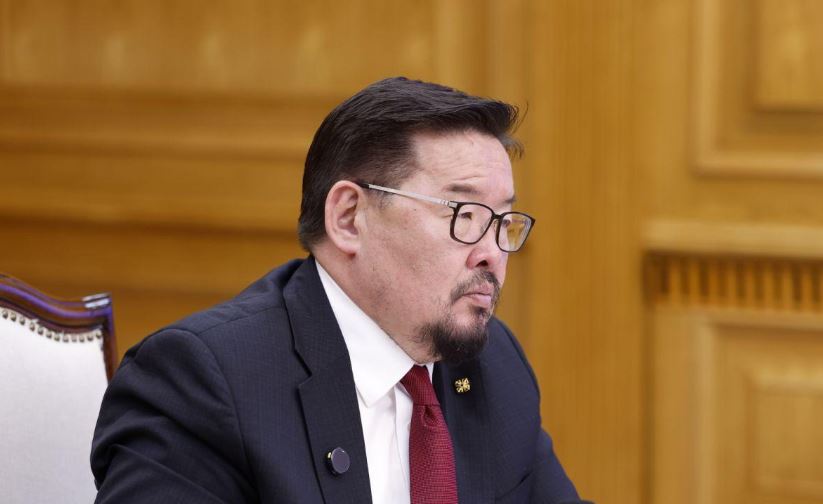 Г.Занданшатар: 21-р зуунд иргэдийг чирэгдүүлдэг хүнд суртал төрийн албанд байж таарахгүй